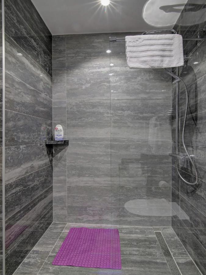 Luxury Amarin *